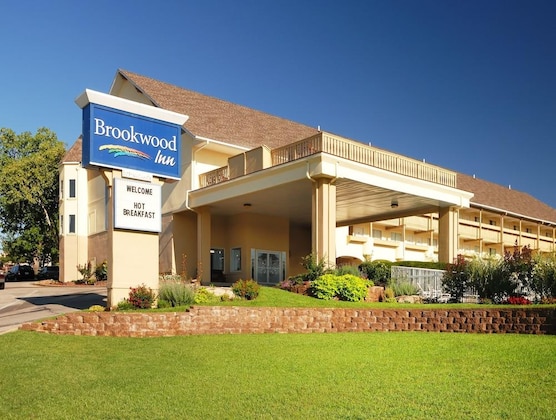 Gallery - Brookwood Inn