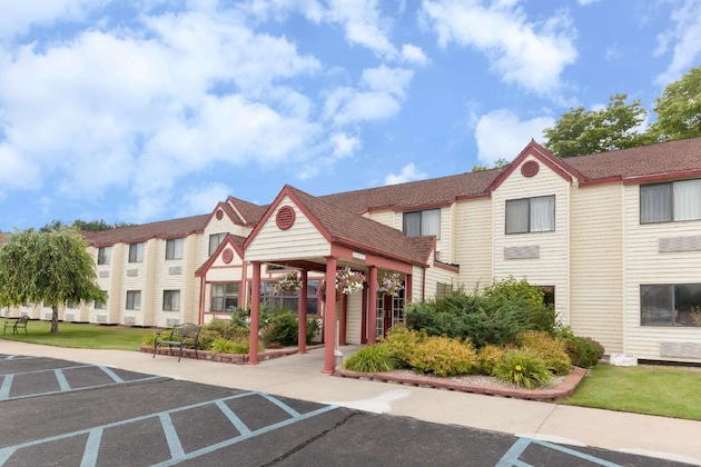 Gallery - Baymont By Wyndham Gaylord