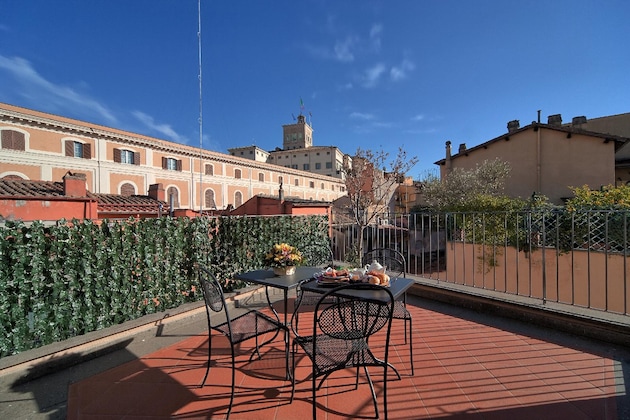 Gallery - Trevi Palace Luxury Inn