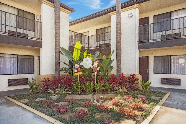 Gallery - Stanford Inn & Suites Anaheim