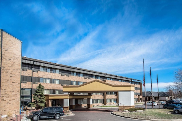 Gallery - Comfort Inn & Suites Denver Northfield