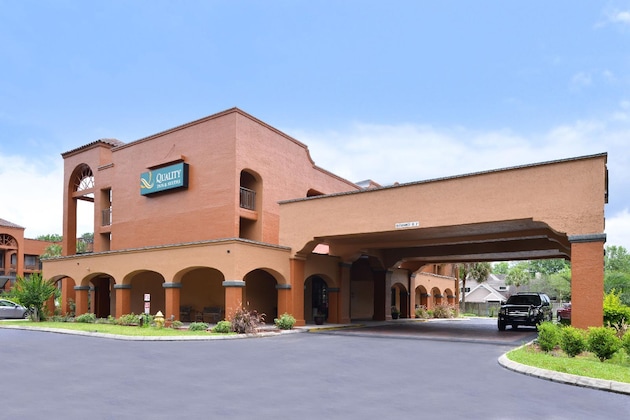 Gallery - Quality Inn & Suites
