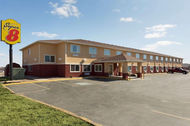 Gallery - Super 8 By Wyndham Lees Summit