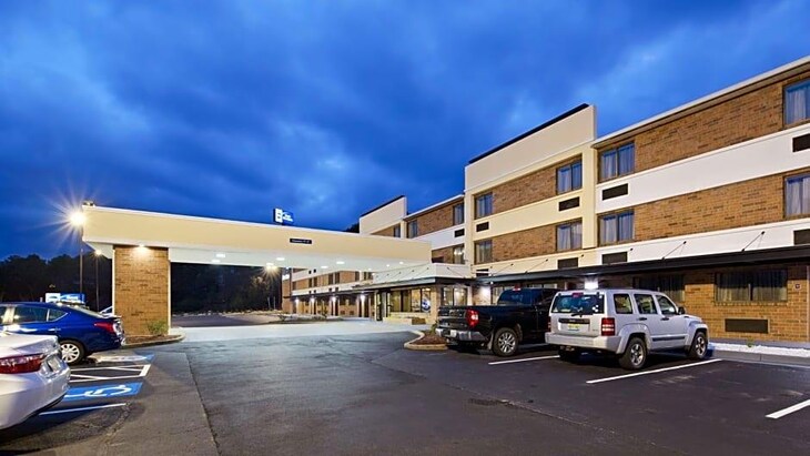 Gallery - Best Western Atlanta-Marietta Ballpark Hotel