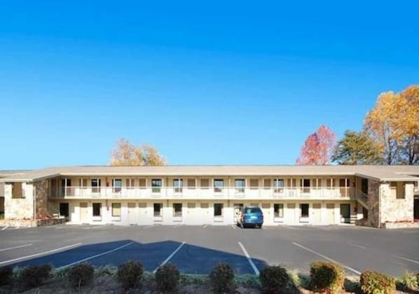 Gallery - Holiday Inn & Suites Pigeon Forge Convention Center, An Ihg Hotel