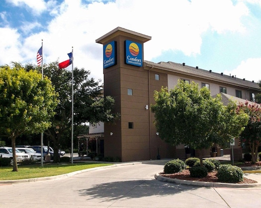 Gallery - Comfort Inn & Suites - Seguin
