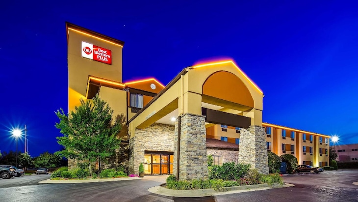 Gallery - Best Western Plus Woodland Hills Hotel & Suites