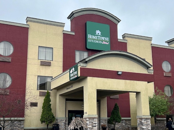 Gallery - Hometowne Studios & Suites Washington