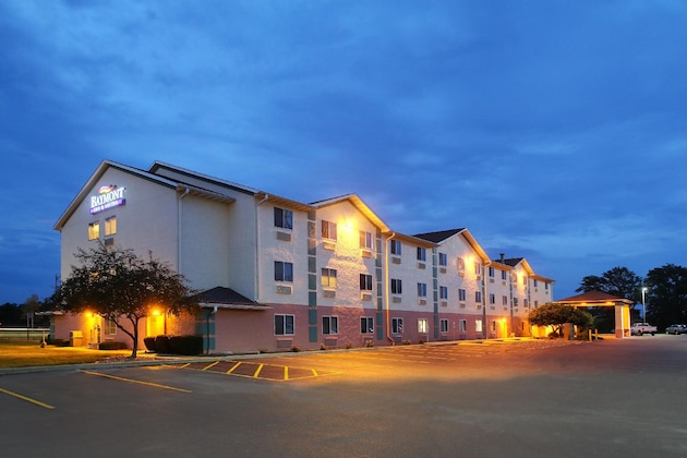 Gallery - Baymont By Wyndham Galesburg
