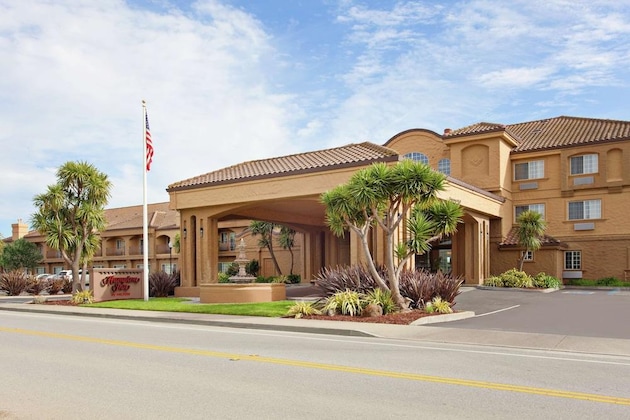 Gallery - Hampton Inn Morgan Hill