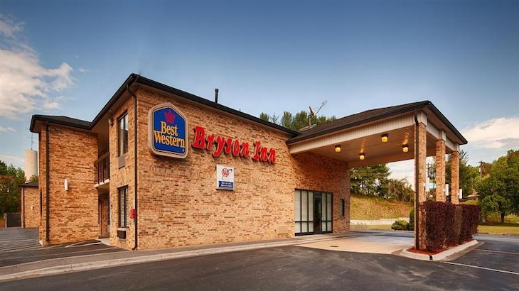 Gallery - Bryson Inn