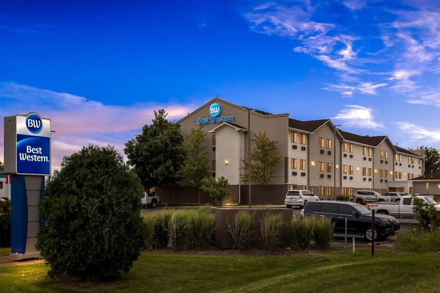 Gallery - Best Western Oswego Hotel