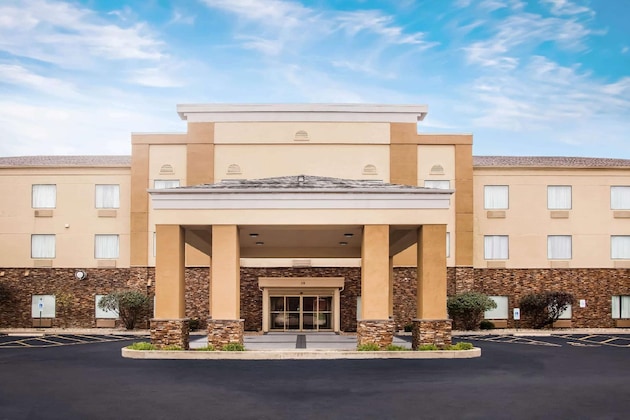 Gallery - La Quinta Inn & Suites By Wyndham Pontoon Beach