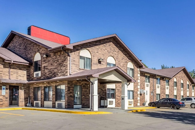 Gallery - Econo Lodge North