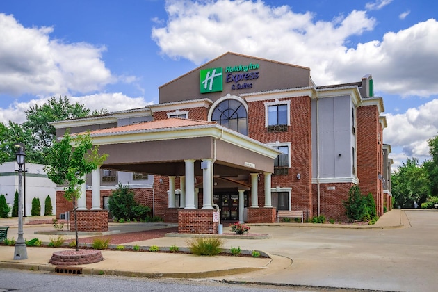 Gallery - Holiday Inn Express Hotel & Suites South Bend By Ihg