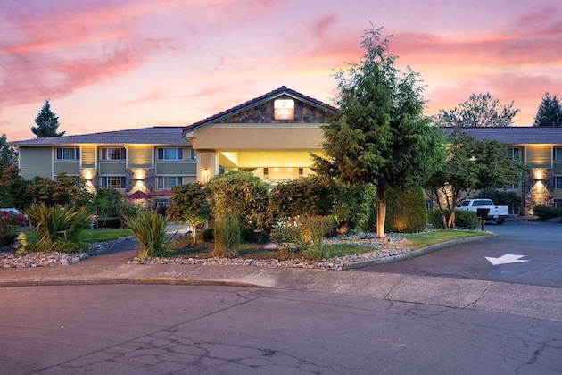 Gallery - Best Western Plus Parkway Inn
