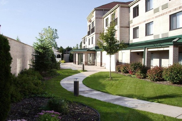 Gallery - Courtyard By Marriott Detroit Brighton