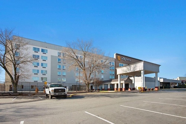 Gallery - La Quinta Inn & Suites By Wyndham Dc Metro Capital Beltway