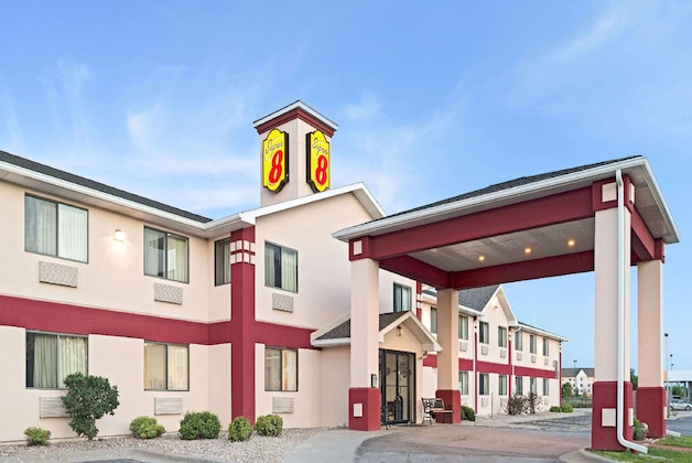 Gallery - Super 8 By Wyndham Omaha Eppley Airport Carter Lake