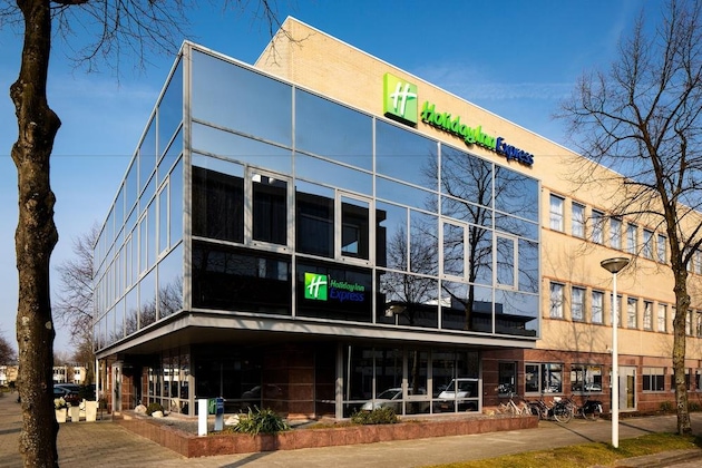 Gallery - Holiday Inn Express Amsterdam - South By Ihg