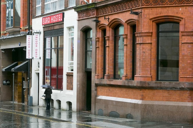 Gallery - Yha Liverpool Central