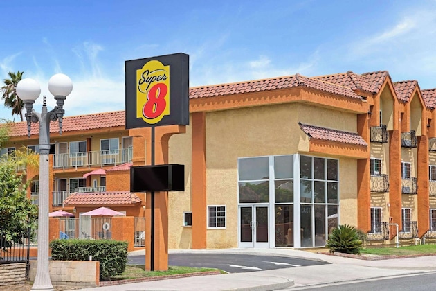 Gallery - Super 8 By Wyndham Cypress Buena Park Area