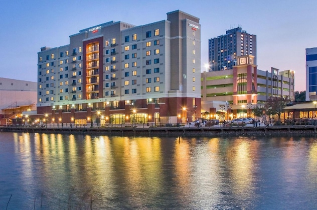 Gallery - Courtyard By Marriott Gaithersburg Washingtonian Center