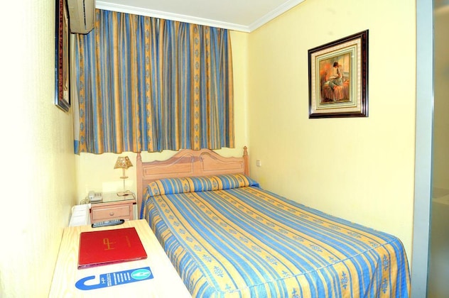 Gallery - Ch Plaza D'ort Rooms Madrid