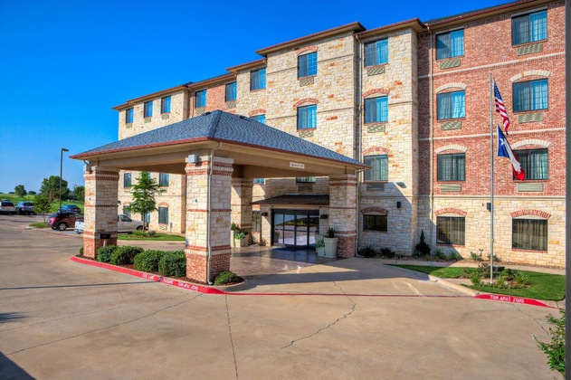 Gallery - Holiday Inn Express & Suites Granbury By Ihg