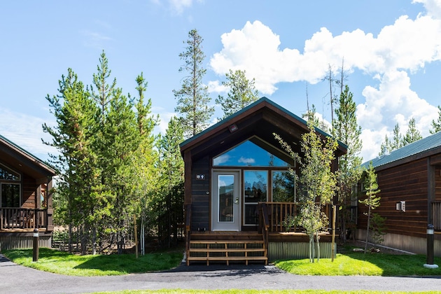 Gallery - Explorer Cabins At Yellowstone