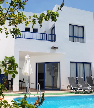 Gallery - Villas Puerto Rubicon
