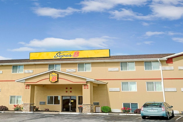 Gallery - Super 8 By Wyndham Independence Kansas City