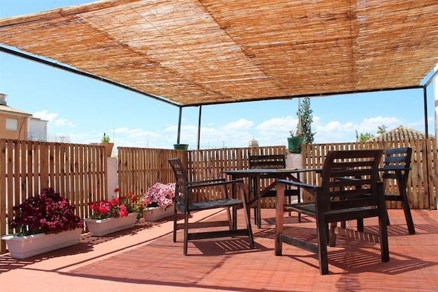 Gallery - Duquesa Bed & Breakfast