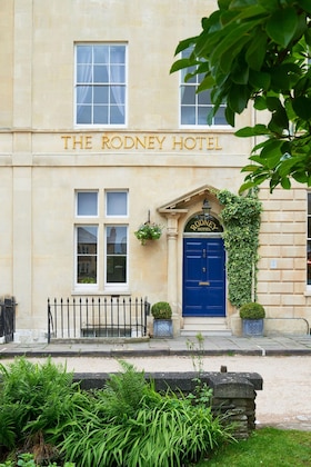 Gallery - Rodney Hotel