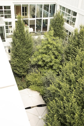Gallery - Magna Pars - L’Hotel À Parfum