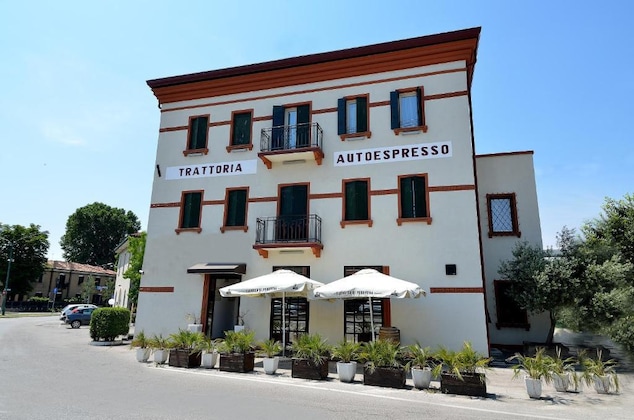 Gallery - Hotel Autoespresso Venice - Atika & Atif