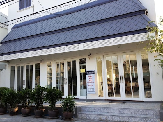 Gallery - Ssip Boutique Dhevej Bangkok