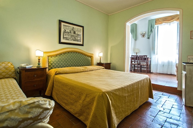 Gallery - Palazzo Di Valli