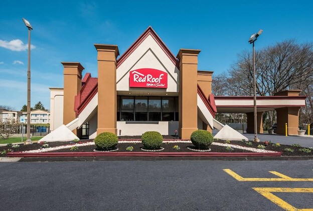 Gallery - Red Roof Inn And Suites Newark - University