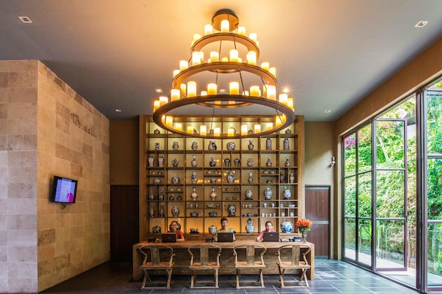 Gallery - Sunsuri Phuket, Nai Harn Beach
