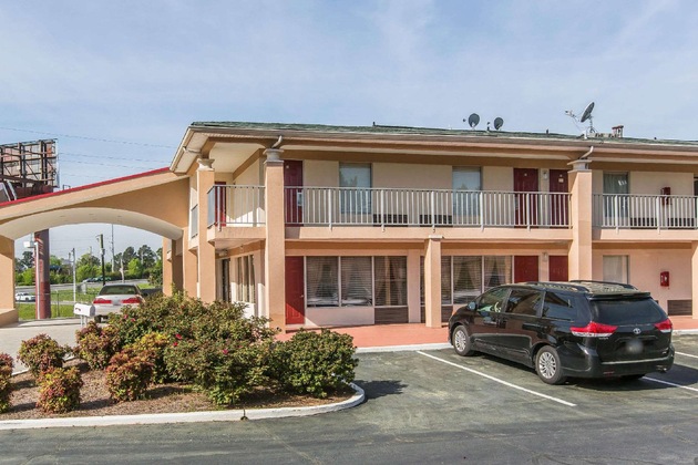 Gallery - Rodeway Inn & Suites Marietta