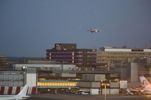 Gallery - Bloc Hotel London Gatwick Airport