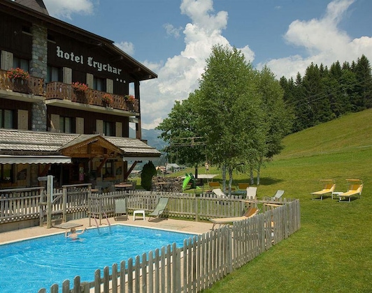 Gallery - Chalet Hotel Crychar