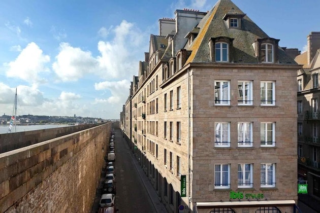 Gallery - ibis Styles Saint-Malo Centre Historique