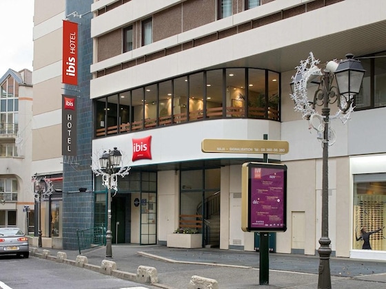 Gallery - ibis Paris Pont de Suresnes