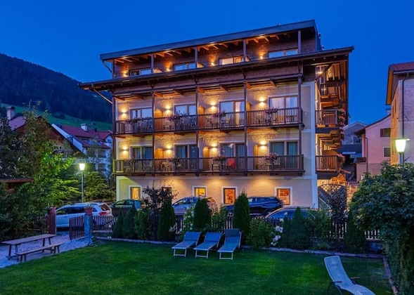 Gallery - Hotel Rose