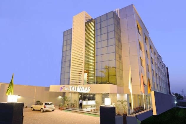 Gallery - Taj Vilas
