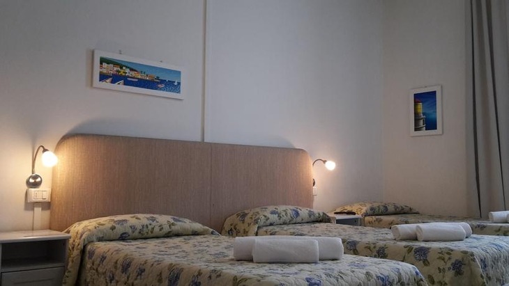 Gallery - B&B Stop & Sleep