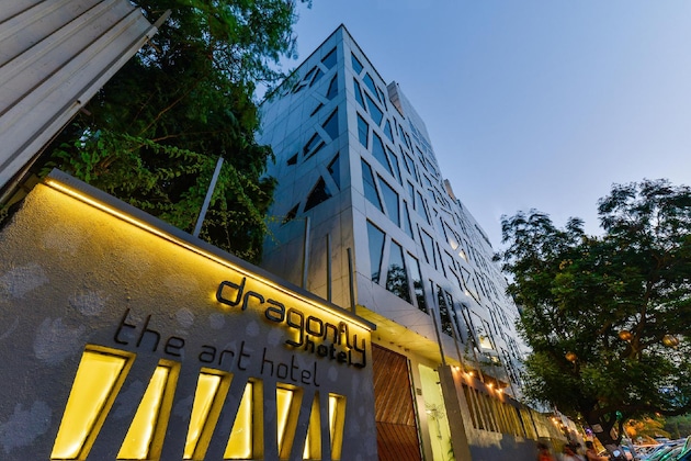 Gallery - Dragonfly - The Art Hotel