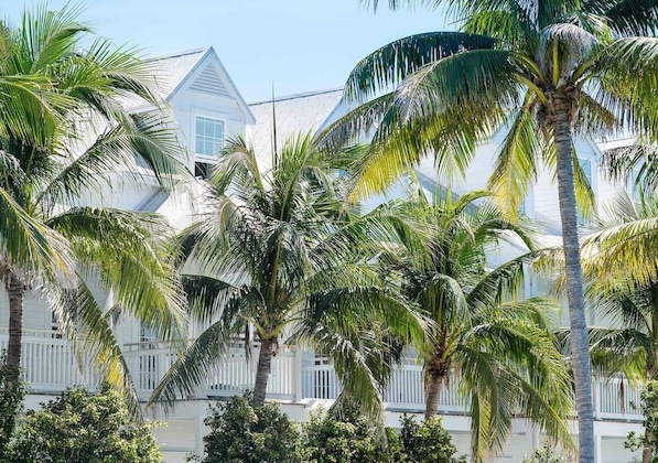 Gallery - Parrot Key Hotel & Villas